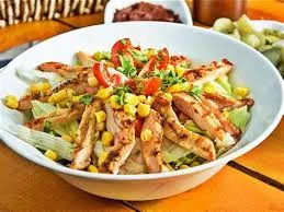 Tavuklu Sezar Salata