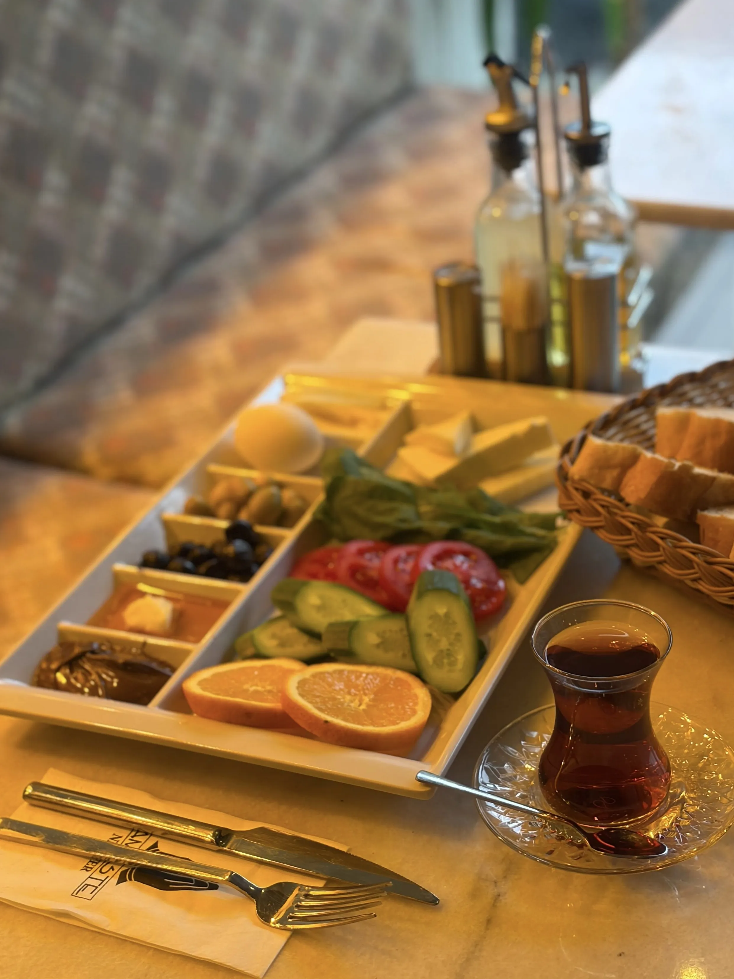 Kahvaltı Tabağı+2 Çay İkram